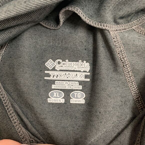 Columbia Titanium Sweatshirt Womens XL Extra Large Gray Half Zip Thermal Shield - Picture 8 of 13